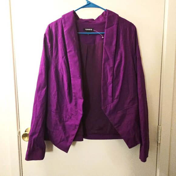NWOT Torrid Size 0 Fuchsia Blazer - Picture 1 of 4